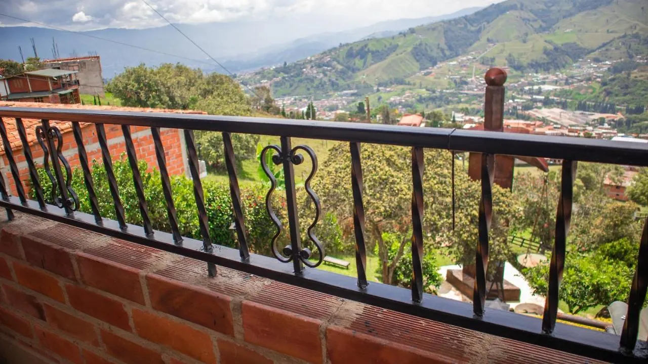 Casa De Arte Monte Sinai Vendégház Medellín 0*,