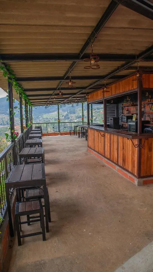 Casa De Arte Monte Sinai Vendégház Medellín Hétvégi ház